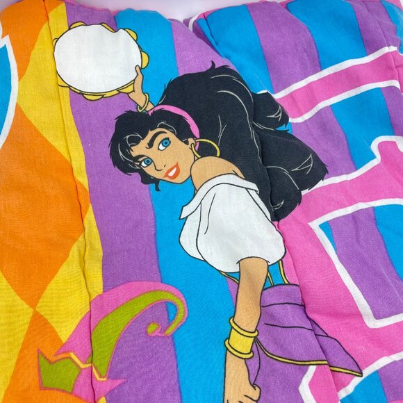 Vintage Disney Hunchback Of Notre Dame Comforter FLAWS Esmeralda Quasimodo 90s - Picture 3 of 16